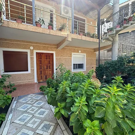 Prázdninový dům Hills Vlorë